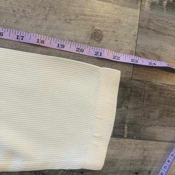 Vintage 100% Silk Ann Taylor Striped Cream Button-Down Blouse Size M - Picture 7 of 9